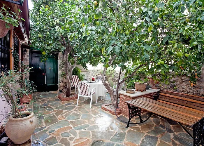 Villa Traditional House Beneath Palamidi Castle *